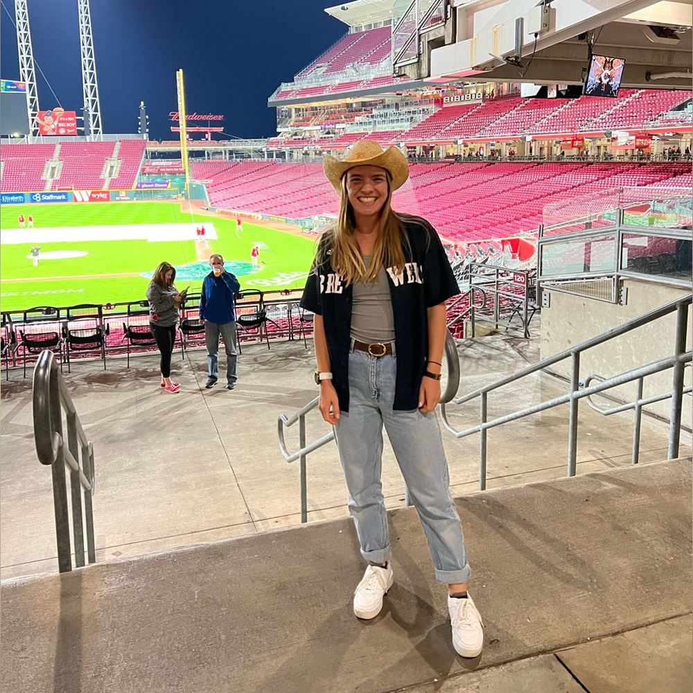 Howdy, it’s Becky!